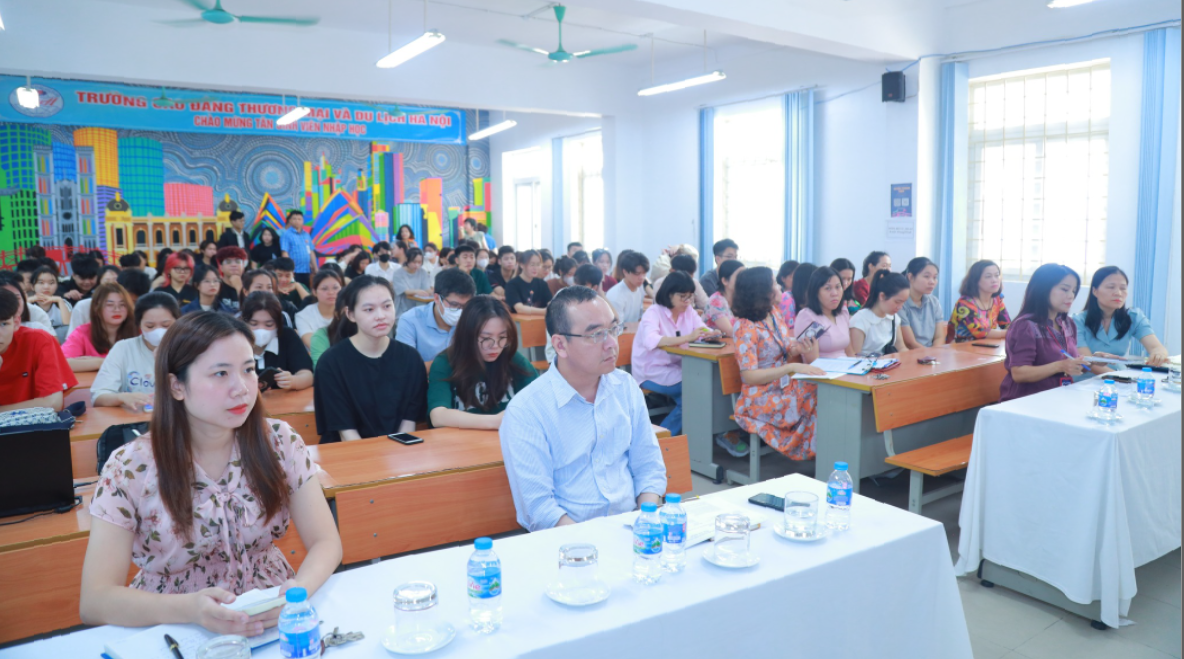Nganh truyen thong da phuong tien